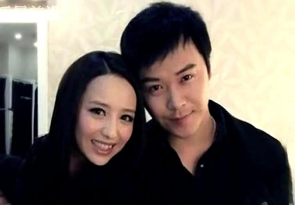 大家都以为佟丽娅和陈思诚离婚，是因为男方花心，佟丽娅气不过才分手哭诉。不