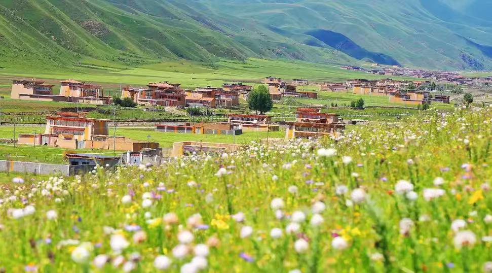 中国十大生态旅游区排行榜生态旅游以保护自然环境、传承生态文化为核心，是人与自