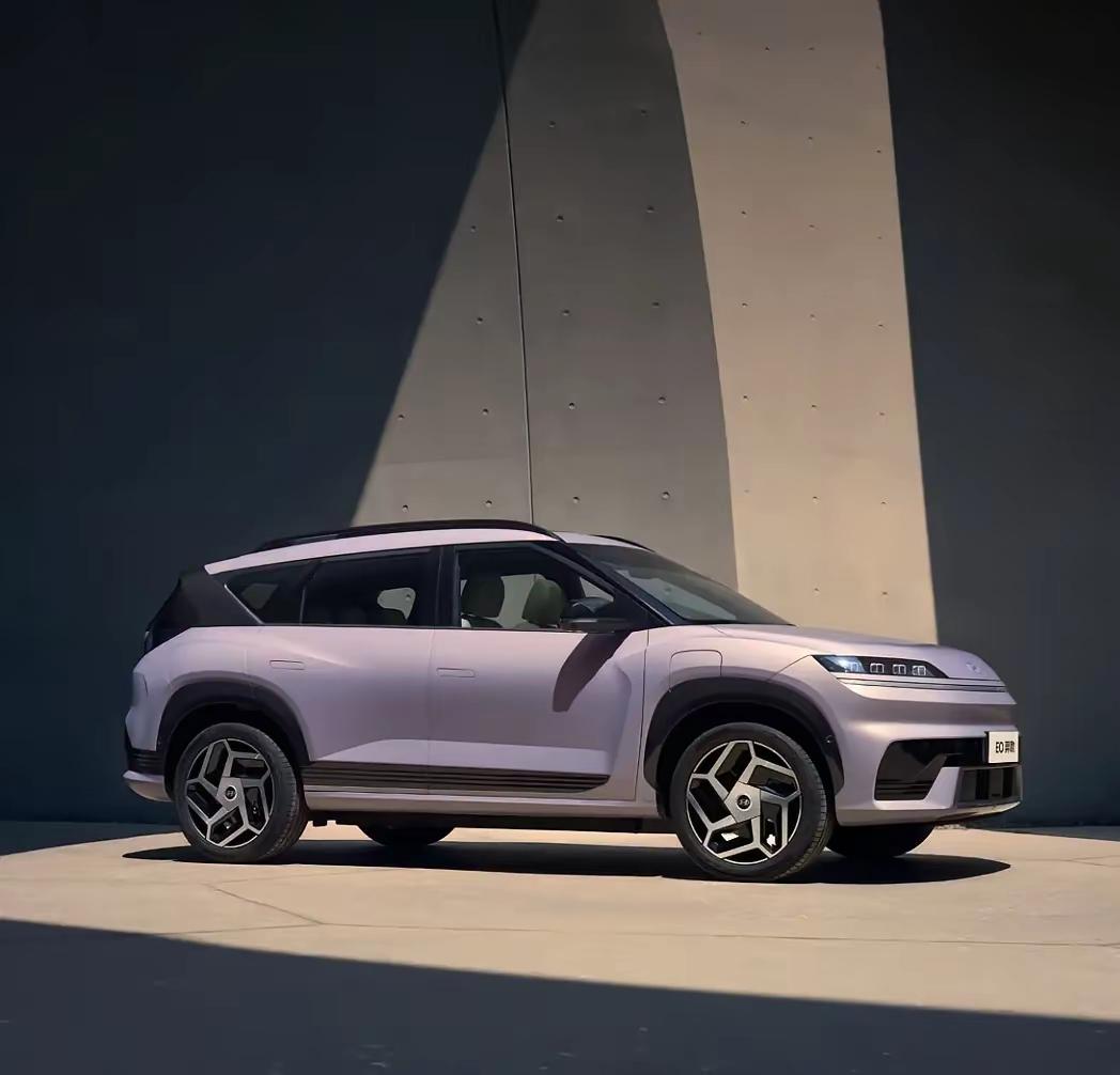 中国和韩国的合资车企主要有两家：1、北京现代：成立于2002年10月18