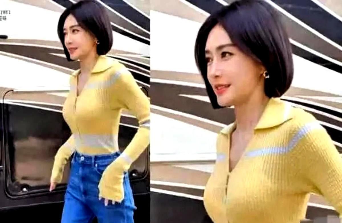 45岁的秦岚，配35岁的魏大勋，网上吵疯了。很多人就盯着三亚那几张比基尼照片