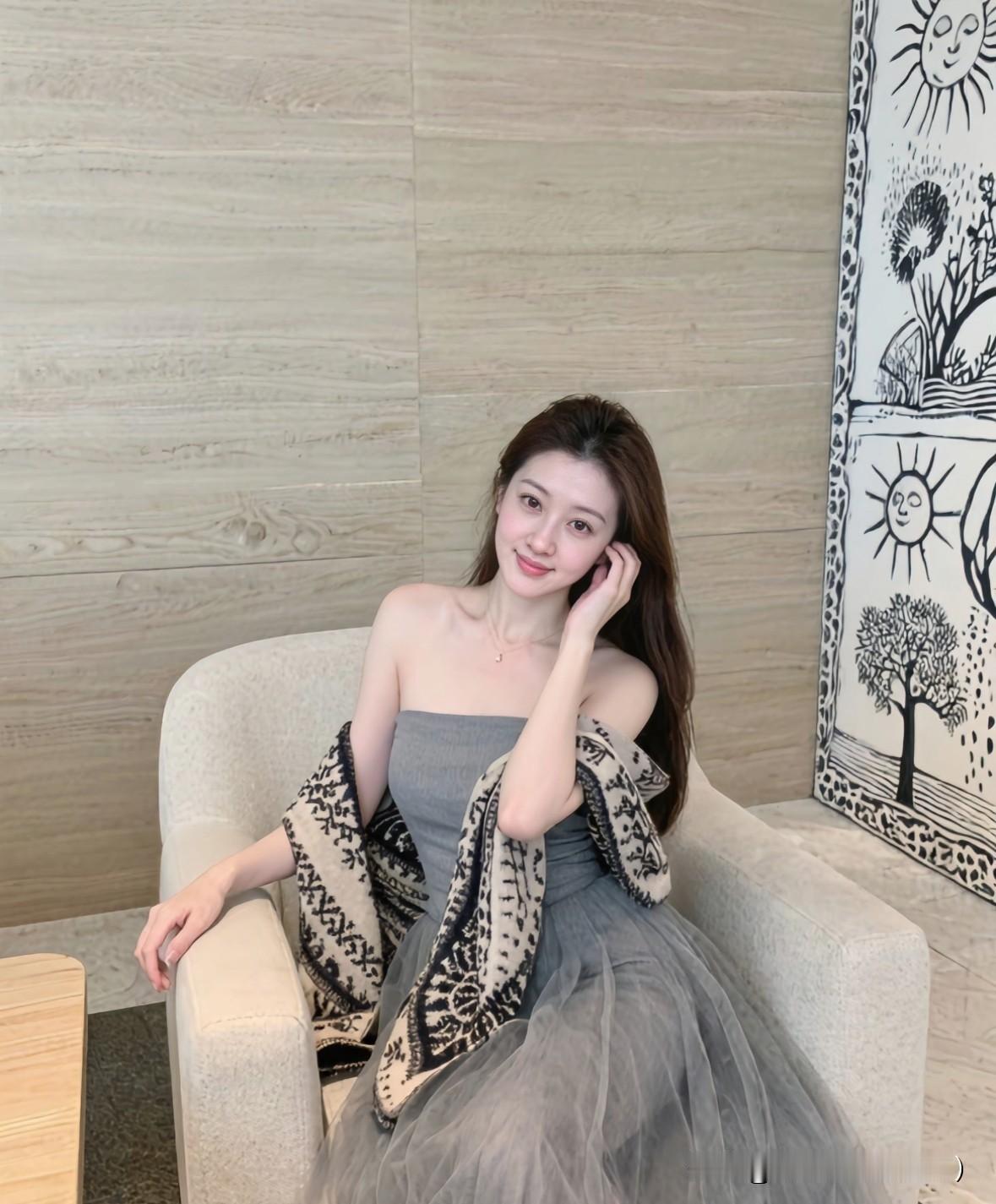 我们这一辈子，其实都在寻找一个能懂我们的人。不是非要找什么惊天动地的大爱，而是