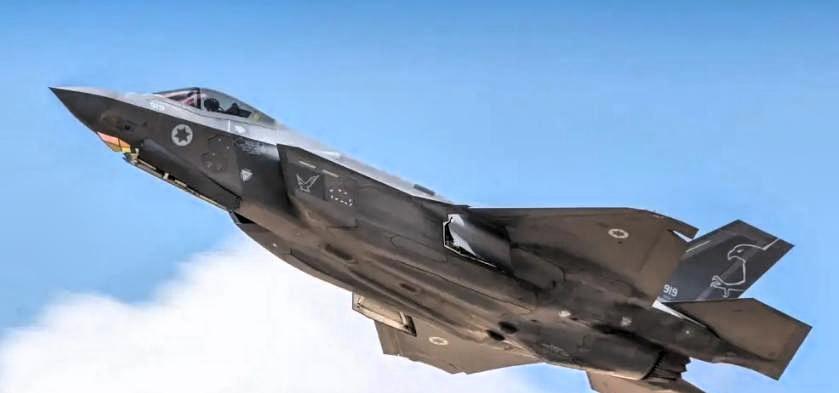 伊朗发射的弹道导弹，越来越少。从开战第一天发射350枚弹道导弹，到第四天发射的5