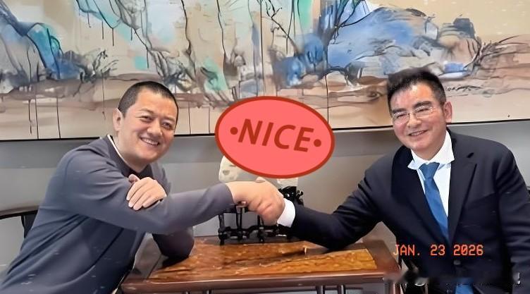 谁懂啊！李亚鹏这波回应，直接把“高情商”焊死在脸上！谁能想到，面对“给钱却