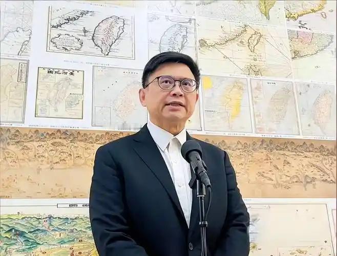 罕见！“台独”分子赖瑞隆作了一个非常特别的表态！ 赖瑞隆表示，现在没有人会相