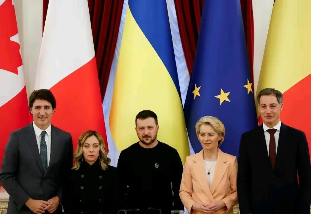 俄乌红军城之战，是目前俄乌战争中热点最高的拉锯战。俄罗斯说已包围红军城的乌军，但