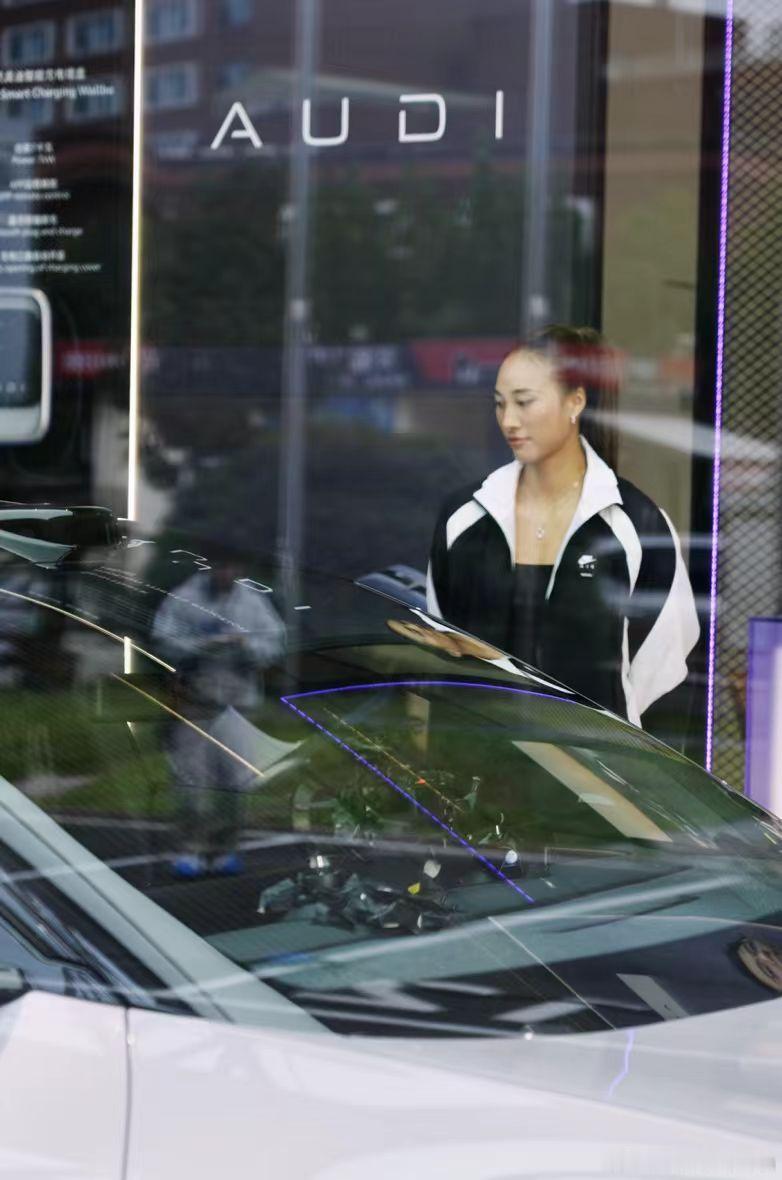 郑钦文上海买车谁不想有一辆奥迪车呢？奥迪传承40余年的quattro基因，如今