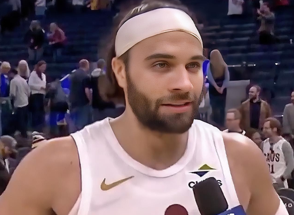 4月3日，骑士靠着全场稳定发挥，以118-111险胜勇士，按理说拿下胜利本该全队