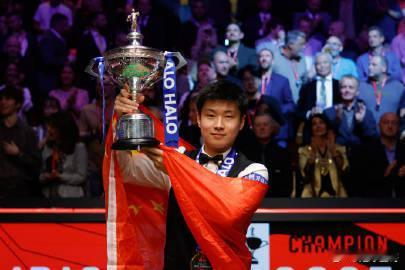 吴宜泽vs墨菲吴宜泽世锦赛夺冠🏆克鲁斯堡新王加冕，历史再次被改写！2026