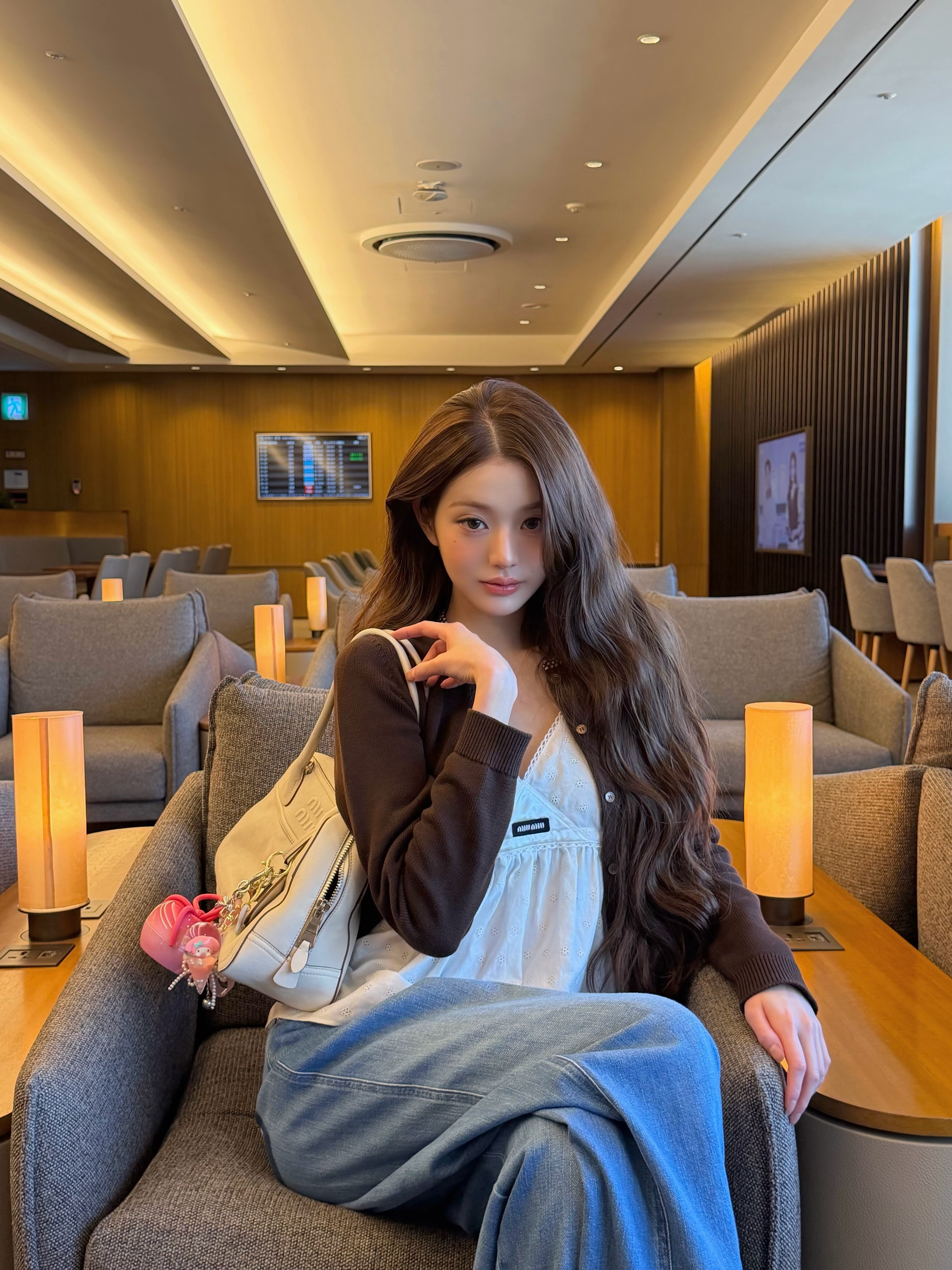 张元英MiuMiu少女东京游记