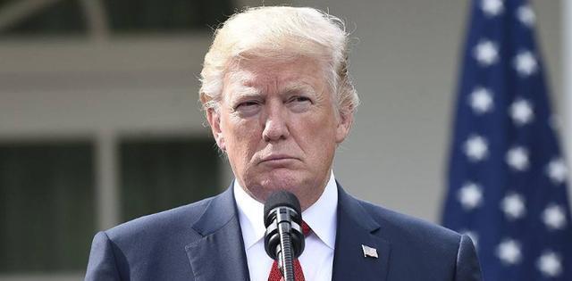 白宫迎来噩耗，美国爆发混乱，奥巴马拜登重出江湖，特朗普被逼宫43天！美国政