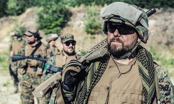 英国雇佣兵说了实话。据俄罗斯卫星通讯社10月9日报道，英国志愿者艾登·明尼斯表