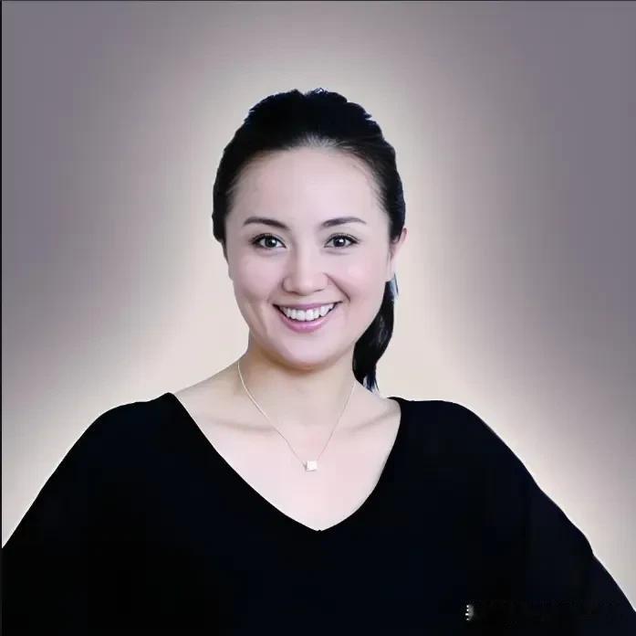 朱媛媛诠释了演员不只是演戏，更有社会责任和爱心，她走了却把千万遗产留给了癌症孩子