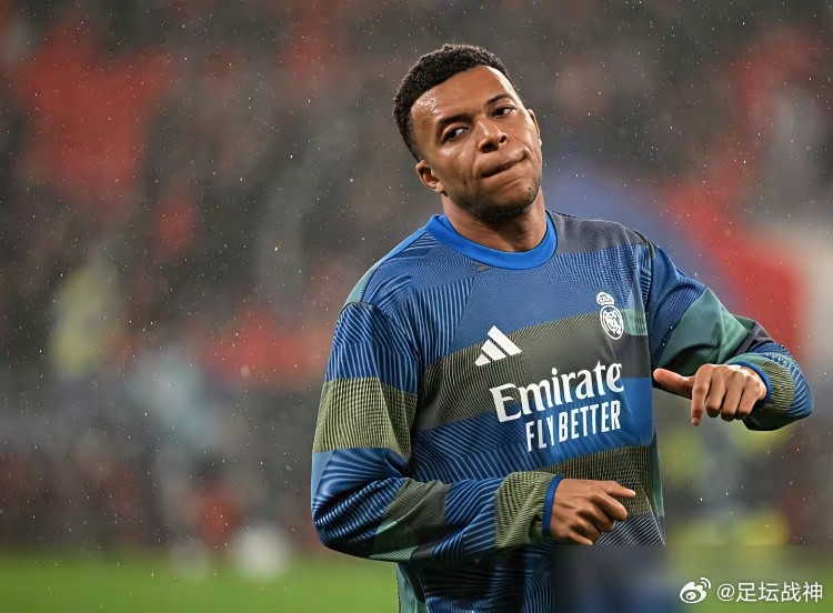 生活手记拿着皇马的顶薪，心里却只装着世界杯。姆巴佩这笔账，算得太精了。皇马这边，