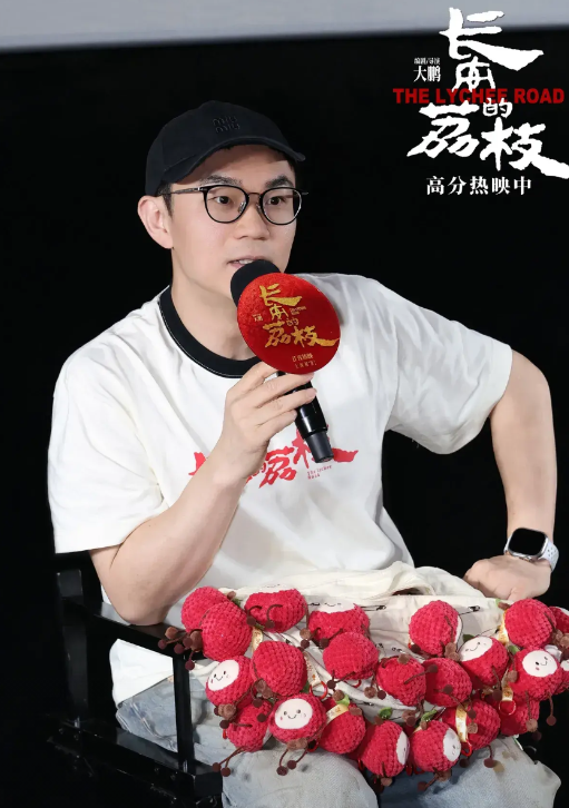 导演大鹏真的着急了，《长安的荔枝》19天艰难破6亿。着急上火的第一个原因是