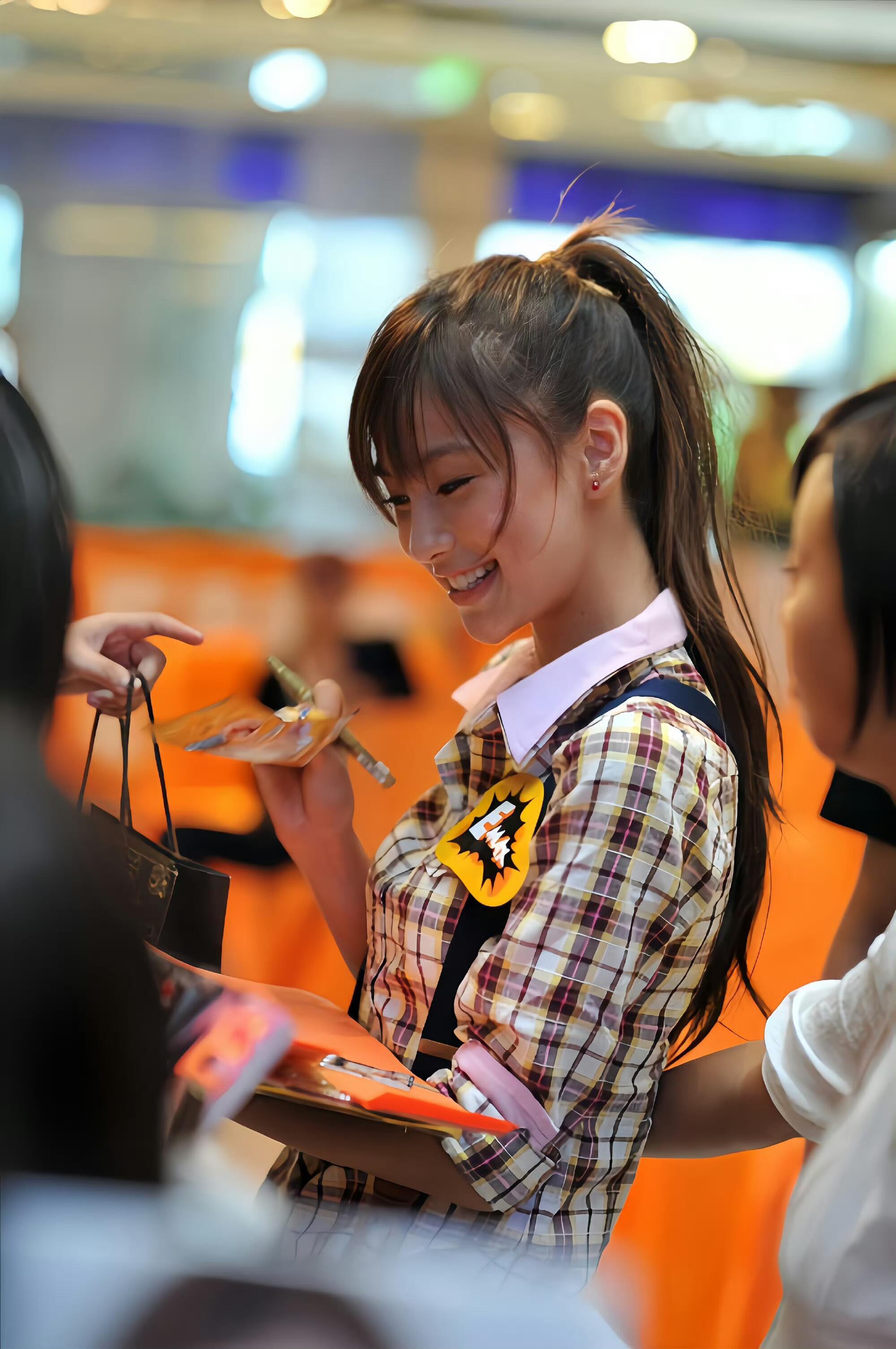 angelababy*杨颖2009年香港商场线下签售📄宣传《MissAn