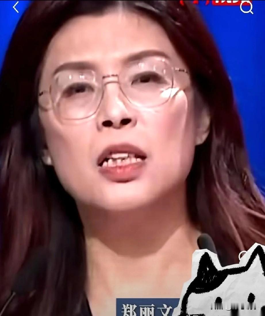 某科技公司新研发部主管刚到岗，就有老员工公开抵触，不参与工作对接，开会时故意唱反