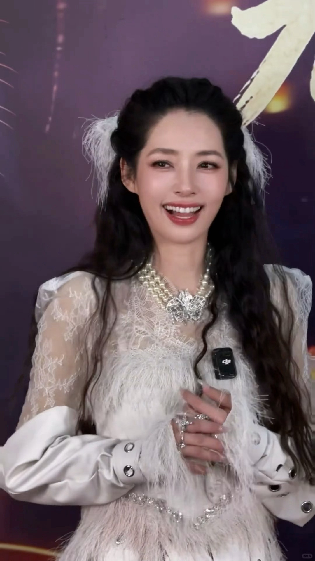 郭碧婷湖南卫视元宵喜乐会这个造型好漂亮瘦了好多感觉状态一下子就回春了