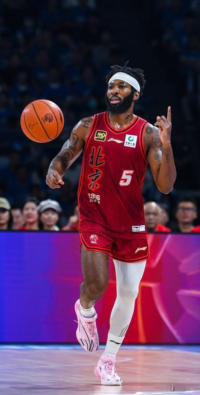 北汽被逆转无缘八强！北汽95：99不敌山东，看看球员数据，谁尽力了？！01、