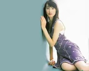 36岁梁洛施状态36岁的她，经历了人生的起起落落，气质愈发从容。在她的身上，我们