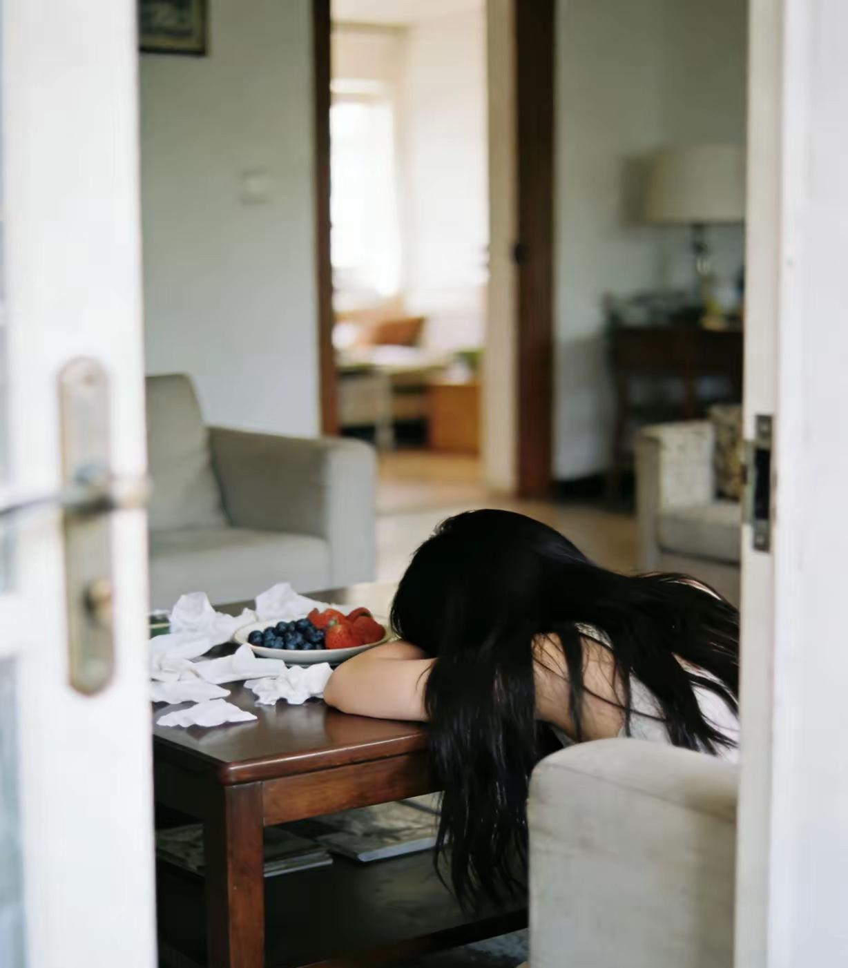 才知道女朋友之前打过胎，而且还是她18岁时为一个35岁的男人打的，给我恶心坏了！