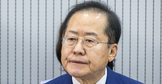 ??**天崩地裂！国民力量党恐遭灭顶之灾，李在明要下狠手了！**