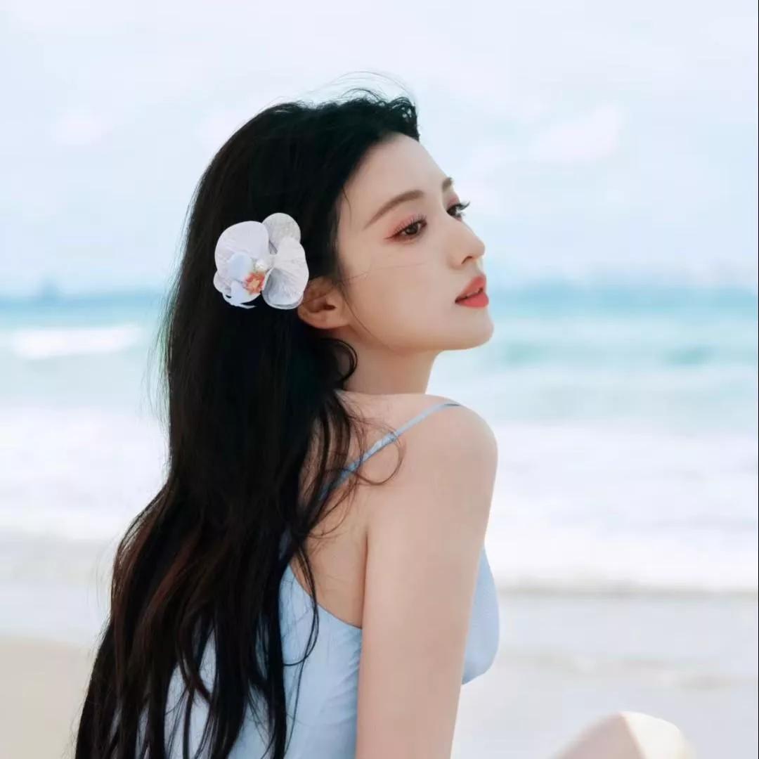 海边度假风少女心满满温柔海风海边活力少女海边度假少女海边游玩风海边温柔