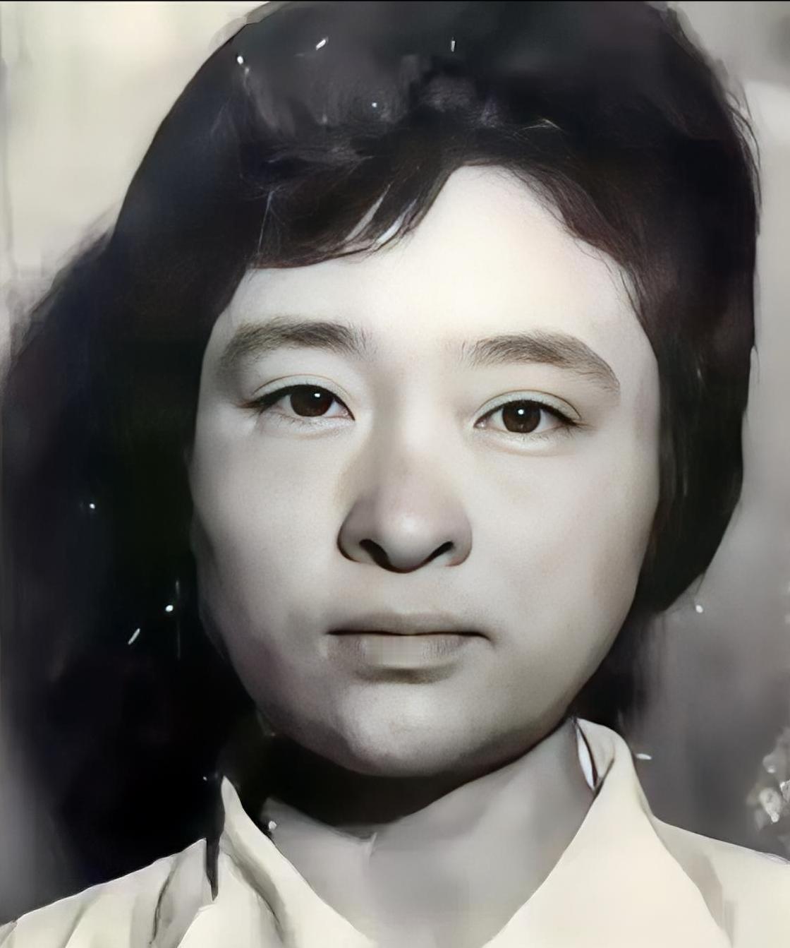 1975年，她用4.5万公款包养了7个情夫，然而，整整十年，竟然没有一个人发现，