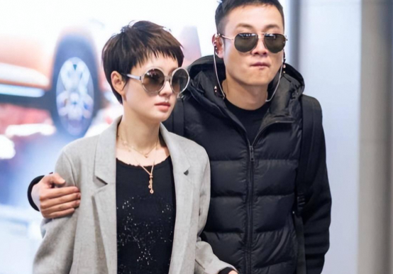 马伊琍离婚六年后喜讯不断，文章昔日风光不再