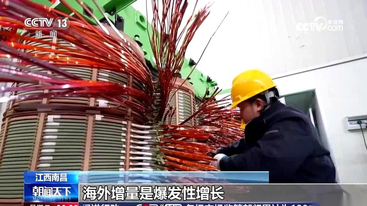 一个不起眼的中国变压器，现在国外想买，先得摇号，拿到的号牌可能写着：2027年。