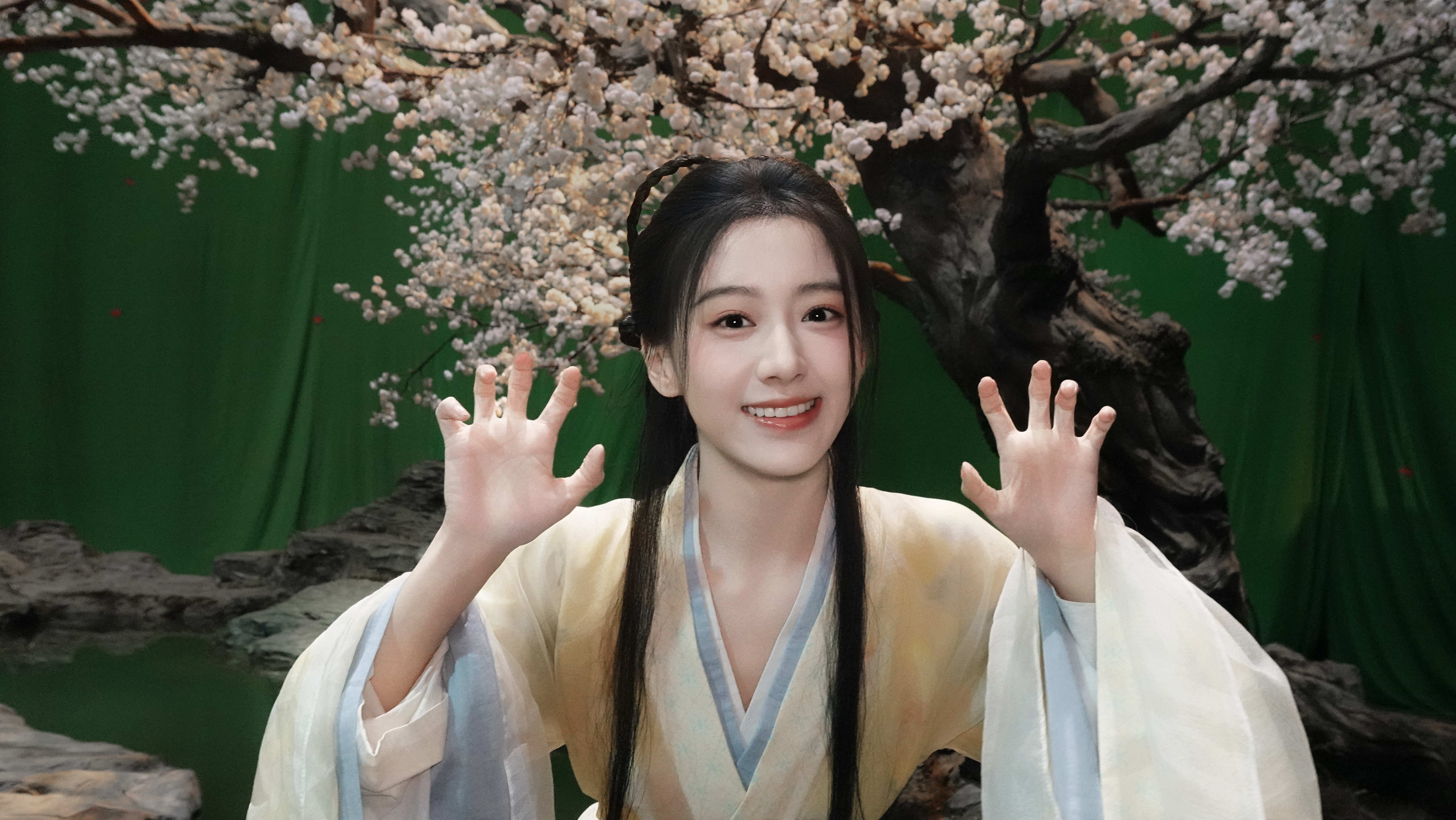 包上恩在复制粘贴的时代，你是手写的诗