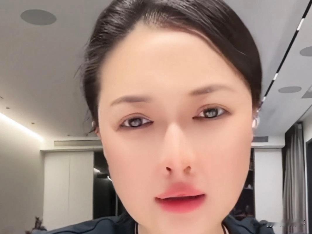 大连冰冰维护“男神”T佑，反呛提问网友：他怎么不负责任