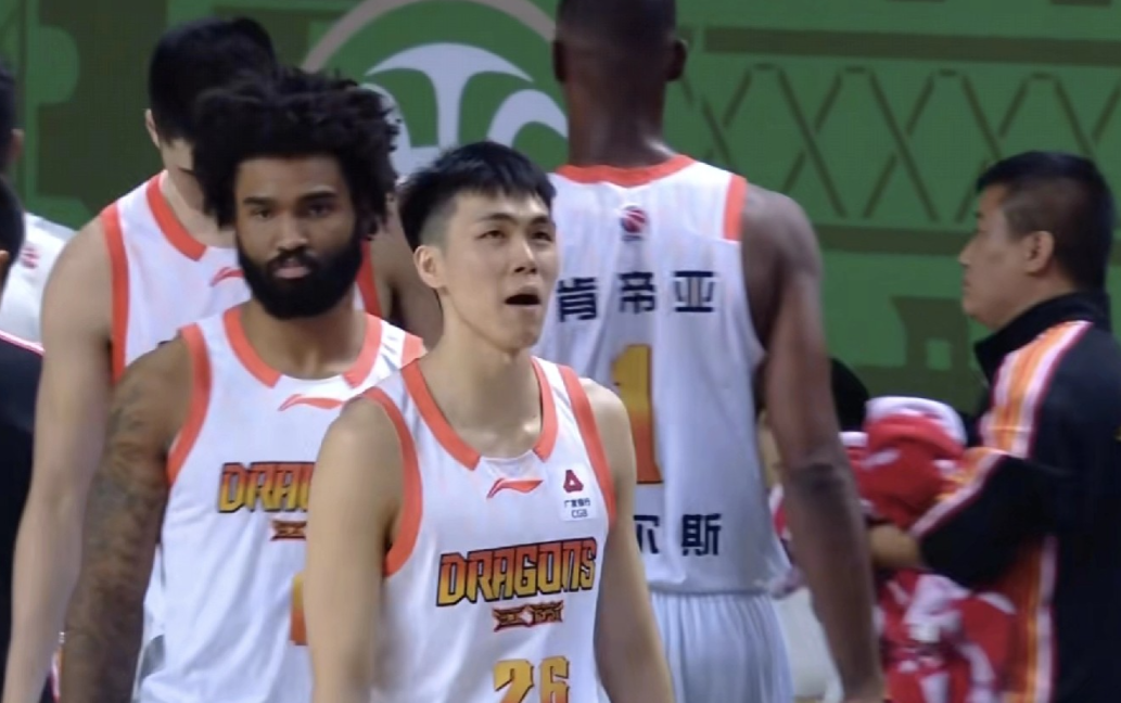 江苏德比太疯狂！4月4日，CBA常规赛，南京同曦99-96险胜江苏肯帝亚，本土两