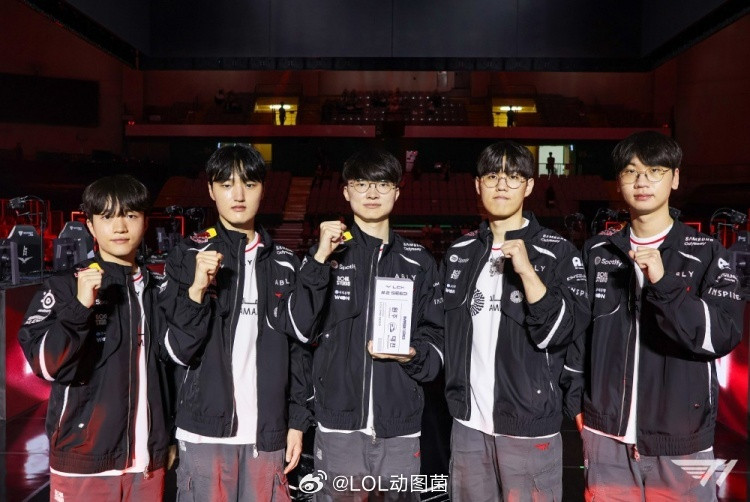 英雄联盟向前一步！T1晋级下一轮将等待KC与DCG的胜者在今日的MSI入围