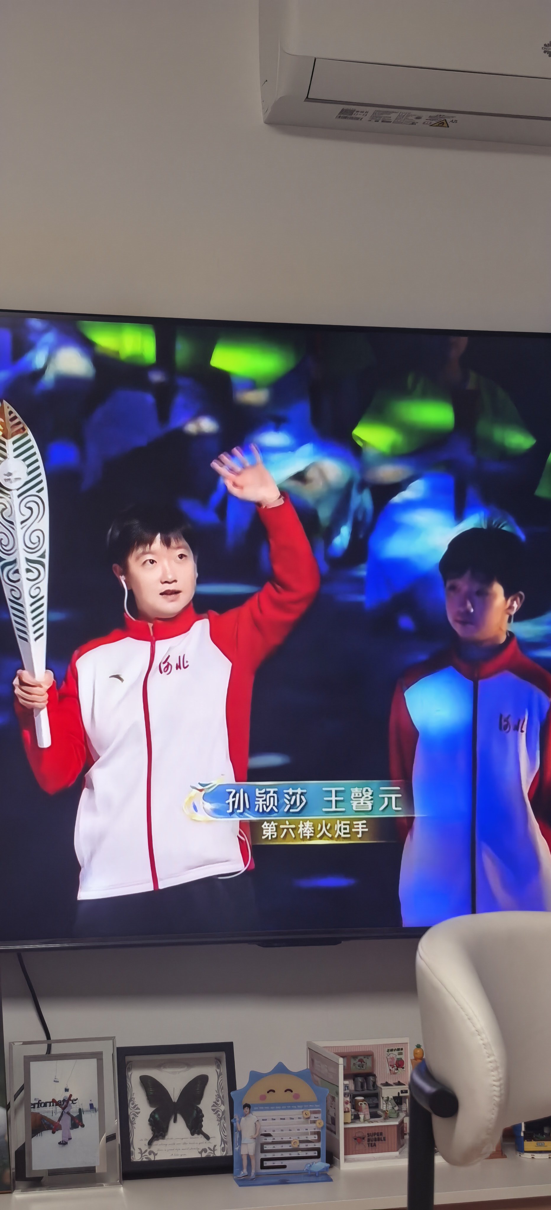 我靠是不是太漂亮了我家孩子[爱心]孙颖莎火炬手​​​
