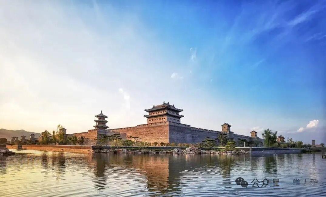 太原晋阳，孰优孰劣？太原县城的城墙，始建于明太祖洪武八年（1375）。太原县