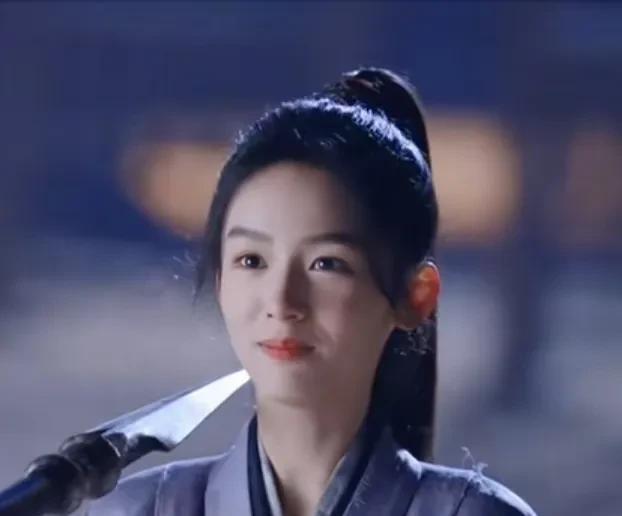 《锦月如歌》原著之禾晏禾晏第一世公候之家禾家二房禾元亮的嫡长女，和大房禾元盛之