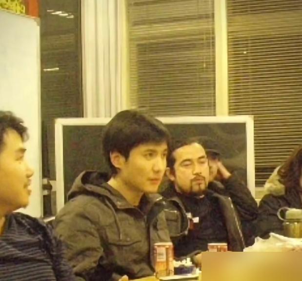 开心麻花核心出走，沈腾还在卖命，这哪是决裂，分明是场资本阳谋。闫非和彭大魔撤