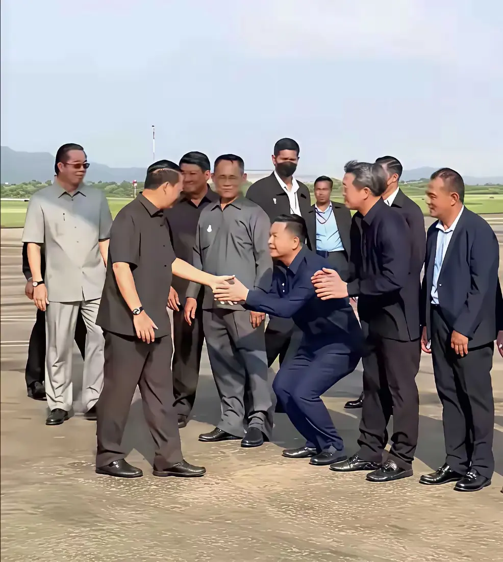 权力的大小，很明显啊！！