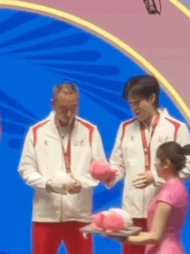 怎么这么萌！给他给他