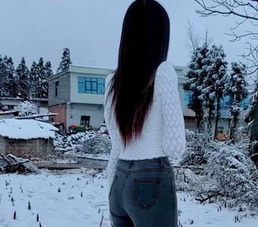 雪地里的小清新，背影杀，美美的冬天！