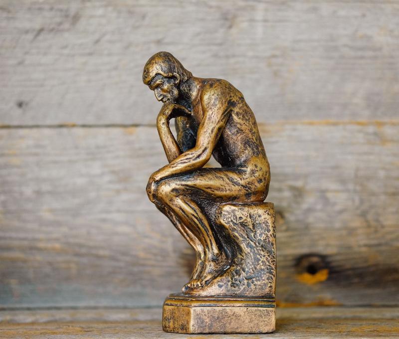 昨晚我们大学同学群里聊起浙江大学马院26岁博导的事，很是感慨。想当初90年代