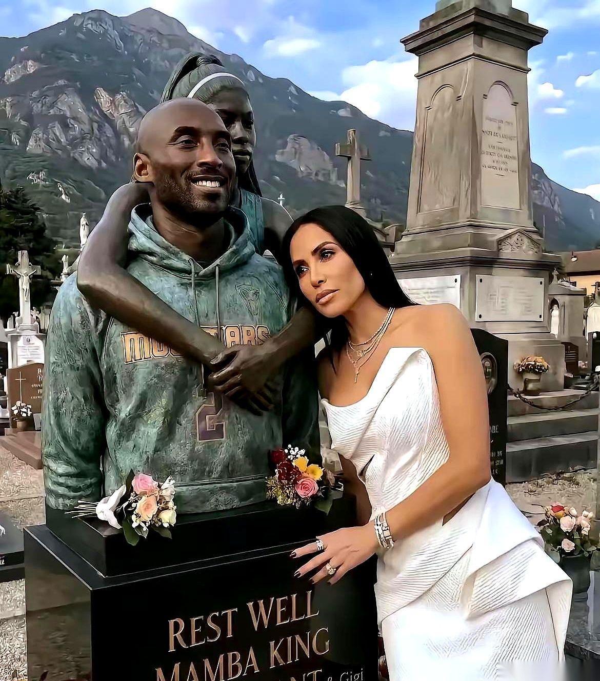 有些东西吧，真不是一句“爱”就能洗白的。尤其是一座雕像。还是号称给自己老婆做