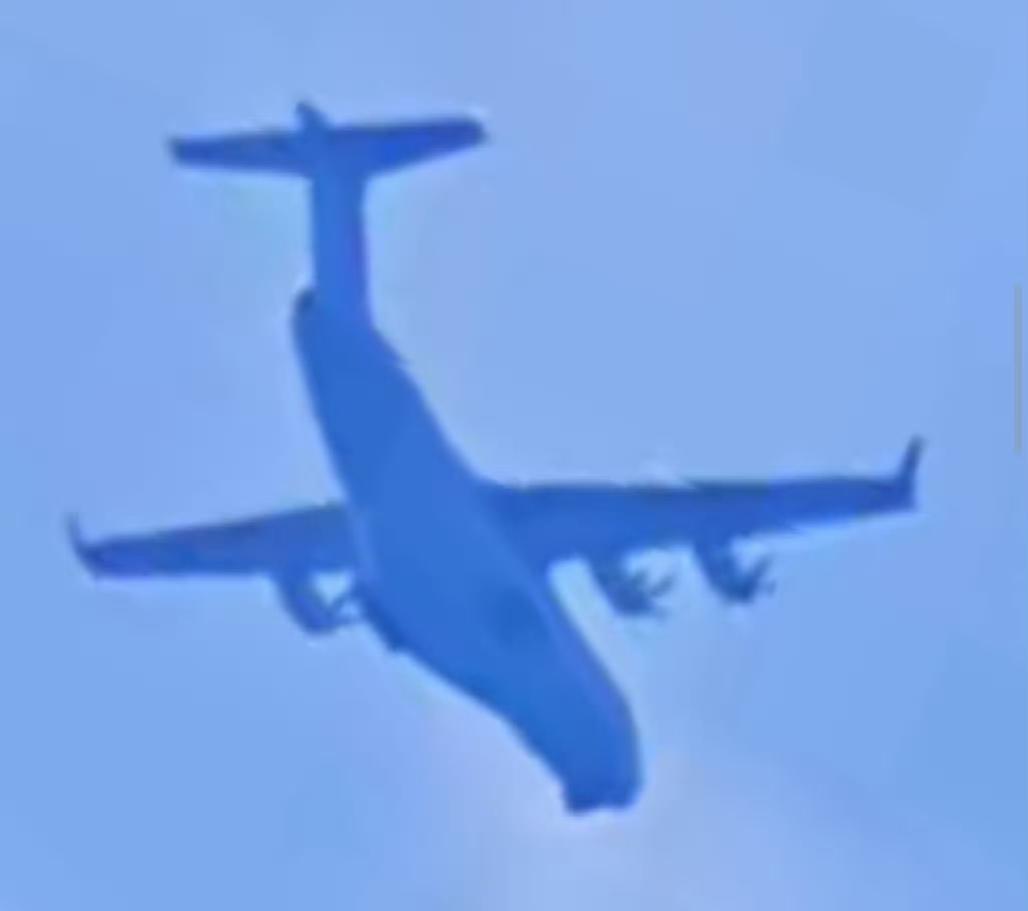 年底曝新装备！中国新型中型涡桨运输机