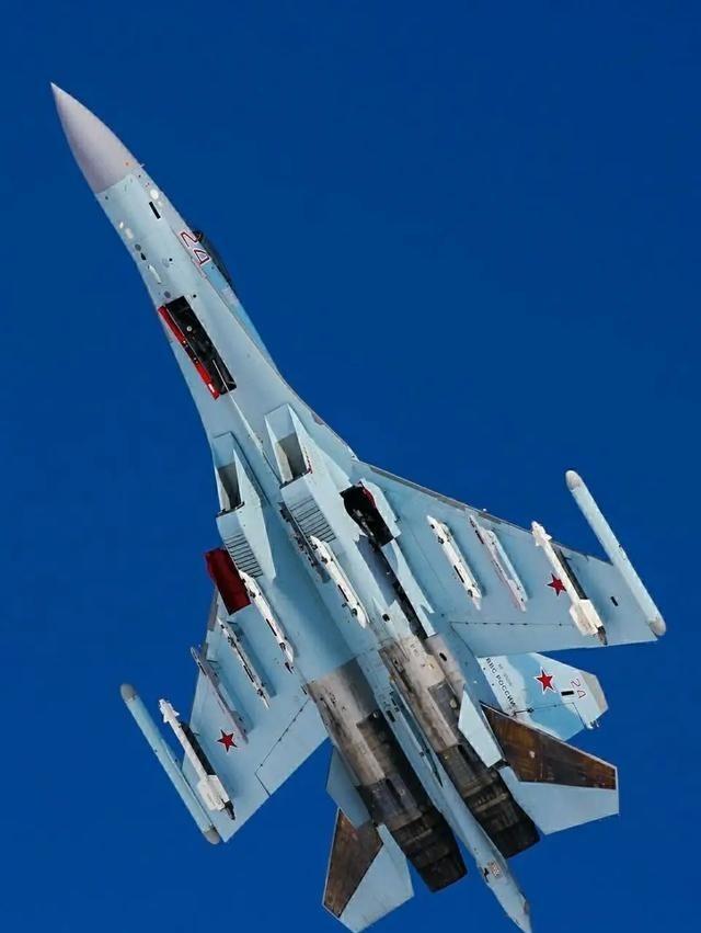 24架苏-35成"烫手山芋"？俄伊两国抢着要，8500万美元一架不还