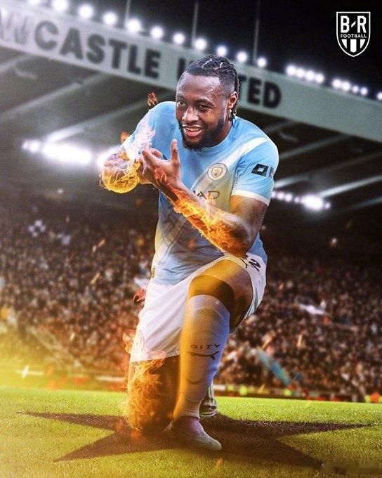 詹俊: 曼城第一次首发塞多哈组合, 多库统治左路塞梅尼奥大放光芒