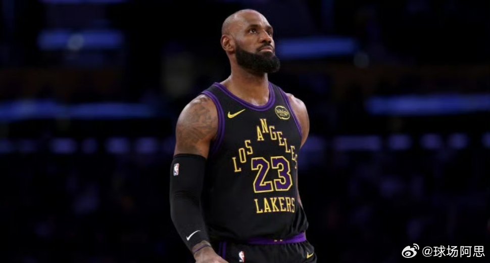 2006届之前的选秀，就只剩下詹姆斯和洛瑞还没退役了：1、洛瑞！06届首轮24号