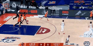 上海久事超级球星张镇麟真是攻防一肩挑！在今天上海久事主场迎战北京北汽的焦点战中，