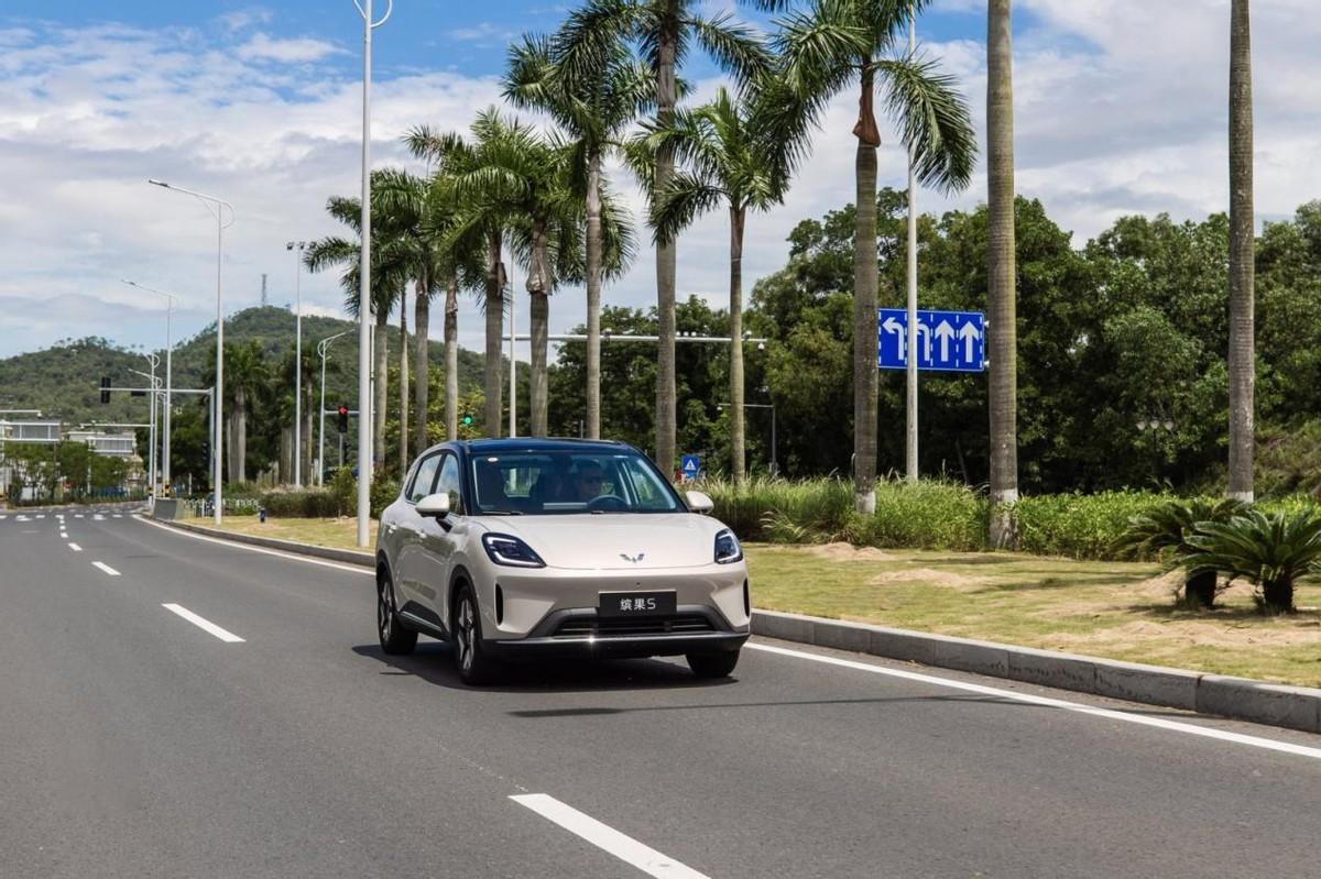 冬季代步车怎么选？每到冬天，不少A0级纯电代步车用户就头疼，既担心续航缩水，