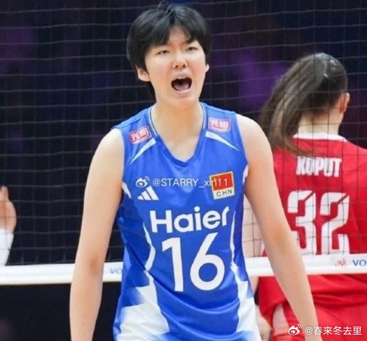 最新版的中国女排亚运12人名单出来了，主教练还是赵勇，刁琳宇、王媛媛2位老将被张籽萱和郭中楠替换，李