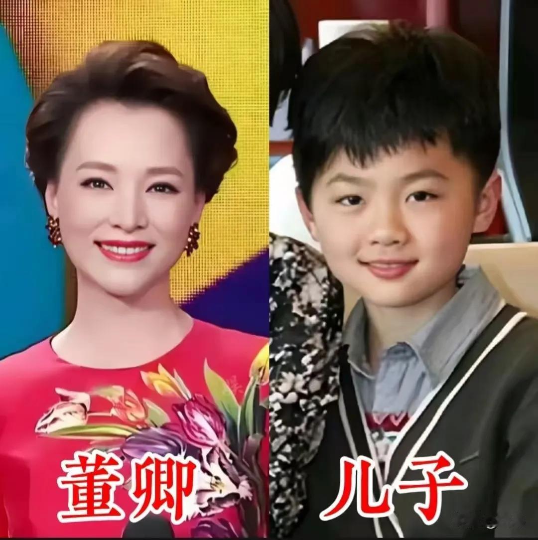 儿女们颜值气质超级好。董卿的气质令人瞩目,她的举止得体,散发出非凡的魅力，儿子